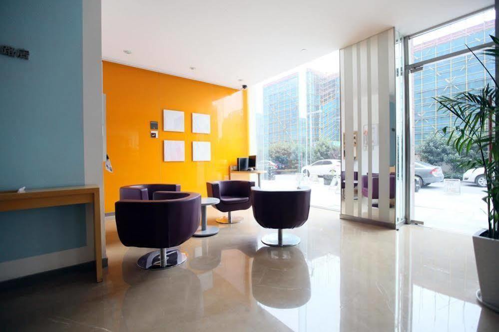 Ibis Ningbo Qianhu Plaza Hotel Zewnętrze zdjęcie